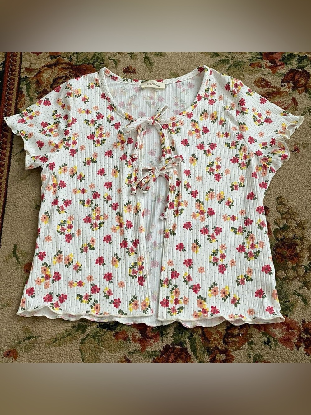 Pinc white floral tie front top